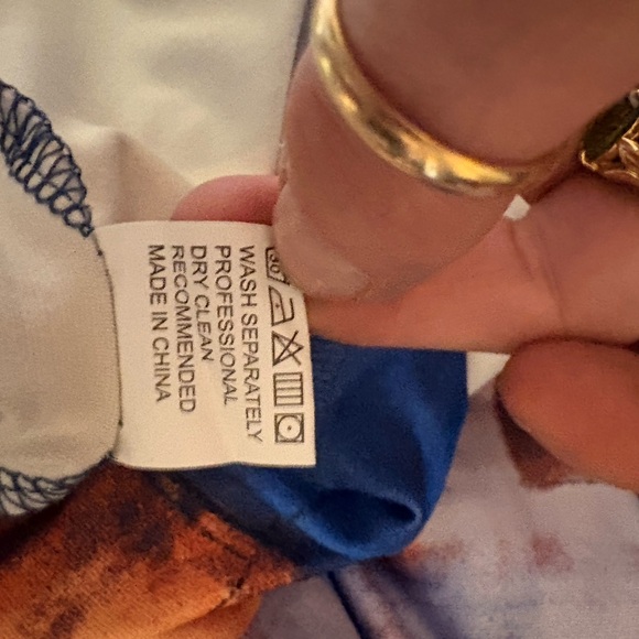 Abstract Patterned dress - Picture 6 of 6